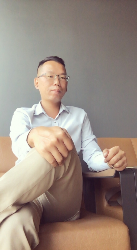 LI的第一张照片--河南闪婚服务中心