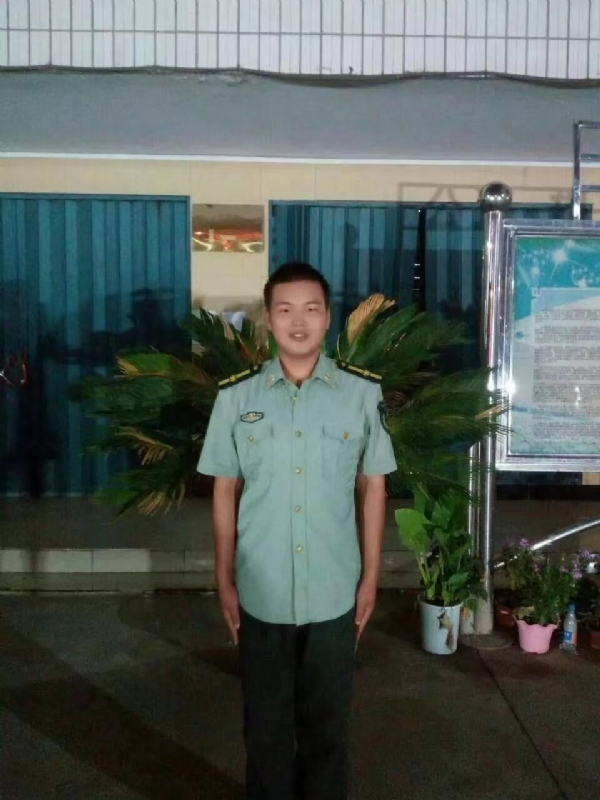 程程的第一张照片--河南闪婚服务中心