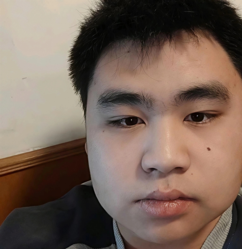 白泽的第三张照片--河南闪婚服务中心